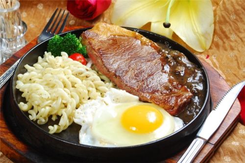 加盟EVA西餐吧 品牌管理優(yōu)勢(shì)鑄就事業(yè)新高度